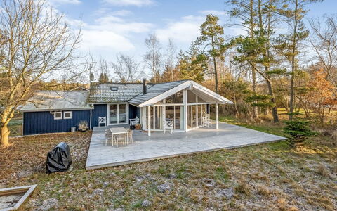 Åse - 1.3Km from the Sea: Furniture, Wood, Interior Design, Flooring, Floor, Chair, Room, Ceiling, Living Room, Apartment