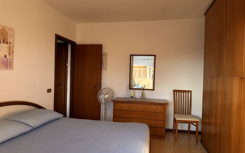 La Casa di Viviana Terrace, Close to the Beach: Interior Design, Furniture, Bed, Flooring, Wood, Floor, Bedroom, Room, Ceiling, Bed Sheet
