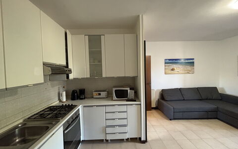 La Casa di Viviana Terrace, Close to the Beach: Furniture, Flooring, Interior Design, Countertop, Kitchen, Floor, Wood, Major Appliance, Kitchen Appliance, Cabinetry