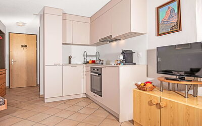 Accommodation:&nbsp;Laurin 93.2