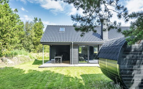 Locan - 1.2Km from the Sea: Lawn