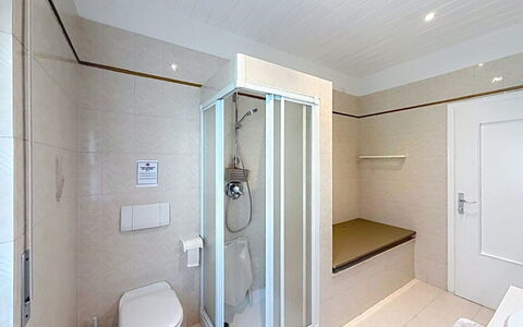 Ca dei Noni: Plumbing Fixture, Flooring, Floor, Interior Design, Bathroom, Bathroom Sink, Tap, Room, Plumbing, Ceiling