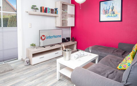 Mars: Interior Design, Furniture, Flooring, Floor, Room, Living Room, Home, Apartment, Shelving, Television
