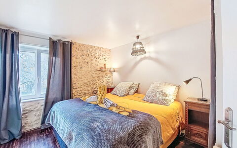 Doissat 100: Swimming Pool, Hill, Leisure, Mountain Range, Outdoor Furniture, Hill Station, Resort, Valley, Eco Hotel, Ridge