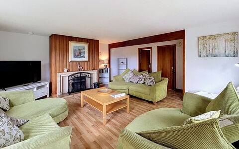 Greenaway: Furniture, Interior Design, Flooring, Couch, Floor, Ceiling, Room, Wood, Living Room, Table