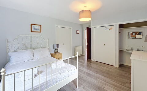 Greenaway: Bed, Furniture, Interior Design, Bedding, Bedroom, Floor, Flooring, Bed Sheet, Wall, Room