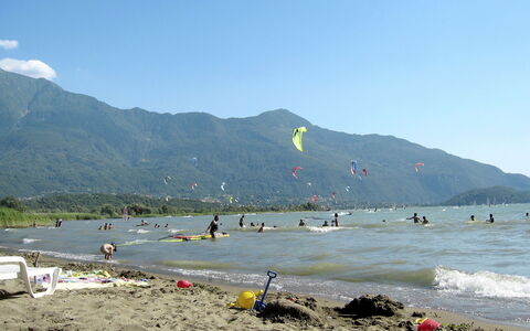 Erika: Mountainous Landforms, Mountain, Recreation, Fun, Coastal And Oceanic Landforms, Leisure, Beach, Outdoor Recreation, Coast, Sea