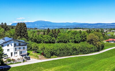 Sankt Jakob im Rosental 1: Sky, Blue, Tree, Landscape, Rural Area, Land Lot, Plain, Hill Station, Field, Meadow