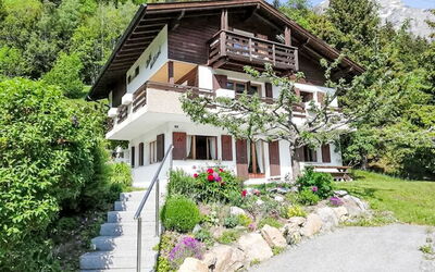 Inden 642: Balcony