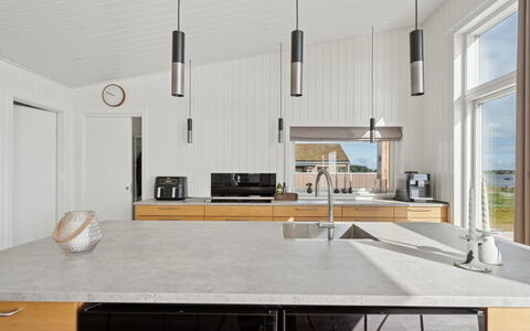 Eljas - 10M from the Sea: Kitchen, Flooring, Countertop, Wood, Interior Design, Furniture, Kitchen Appliance, Floor, Cabinetry, Ceiling