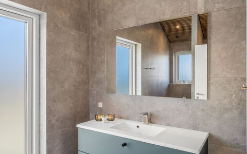 Gudrid - 400M from the Sea: Wall, Plumbing Fixture, Flooring, Floor, Bathroom, Bathroom Cabinet, Plumbing, Tap, Bathroom Sink, Sink