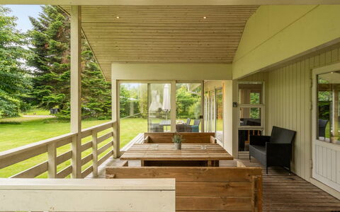 Ilwith - 400M from the Sea: Cottage, Backyard, Yard, Garden Buildings, Shed, Siding, Outdoor Furniture, Log Cabin, Outdoor Structure, Shack