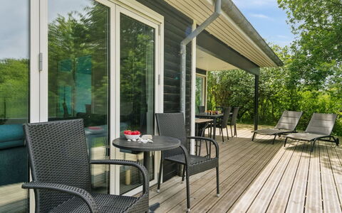 Thurgot - 100M from the Sea: Roof, House, Home, Cottage, Siding, Estate, Driveway, Garden Buildings, Yard, Shed