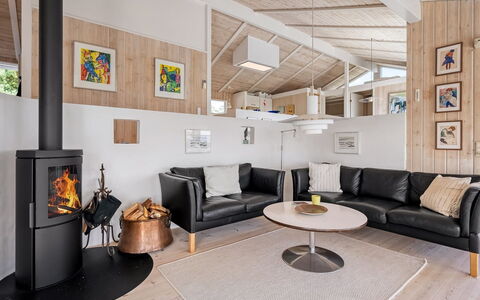 Sybil - 700M from the Sea: Interior Design, Flooring, Wood, Furniture, Floor, Ceiling, Living Room, Wood Flooring, Room, Couch