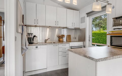 Ayo - 200M from the Sea: Kitchen, Kitchen Appliance, Countertop, Interior Design, Furniture, Major Appliance, Flooring, Cabinetry, Wood, Home Appliance