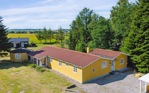 Senija - 6.5Km from the Sea: Home, Roof, House, Door, Cottage, Shade, Garden, Groundcover, Porch, Yard