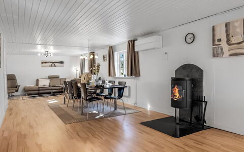 Senija - 6.5Km from the Sea: Wood, Flooring, Wood Flooring, Floor, Furniture, Interior Design, Ceiling, Home, Living Room, Lighting