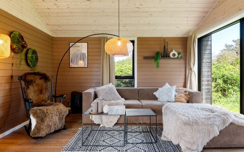 Afkar - 900M from the Sea: Furniture, Wood, Interior Design, Flooring, Floor, Chair, Room, Ceiling, Living Room, Apartment