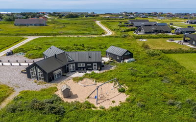 Jonas - 450M from the Sea