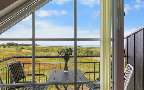Alitta - 240M from the Sea: Blue, Cottage, House, Home, Farmhouse, Estate, Siding