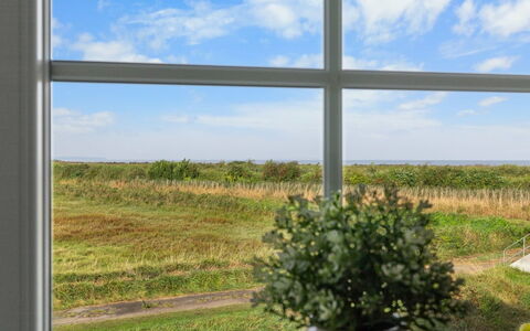 Alitta - 240M from the Sea: Blue, Cottage, House, Home, Farmhouse, Estate, Siding