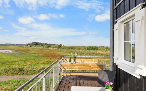 Alitta - 240M from the Sea: Blue, Cottage, House, Home, Farmhouse, Estate, Siding