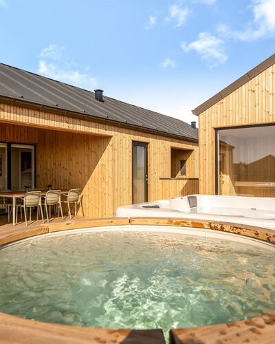 Barthi - 450M from the Sea