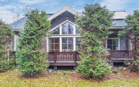 Tahkon Polar: Tree, Shrub, Cottage, House, Home, Garden, Siding, Estate, Porch, Yard