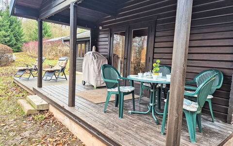 Freigeist: Wood, Porch, Cottage, Siding, Hardwood, Deck, Plank, Door, Garden Buildings, Wood Stain