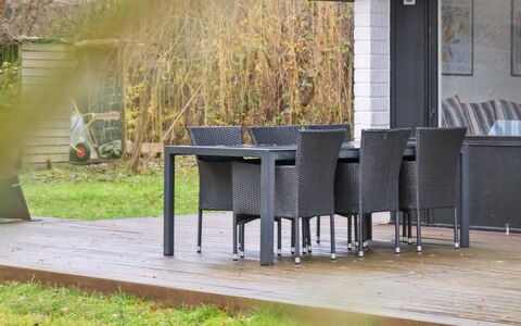 Ordan - 140M to the Fjord: Home, Cottage, Porch, Siding, Farmhouse, Outdoor Structure