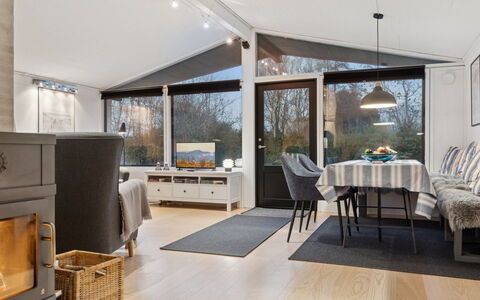 Ordan - 140M to the Fjord: Home, Cottage, Porch, Siding, Farmhouse, Outdoor Structure