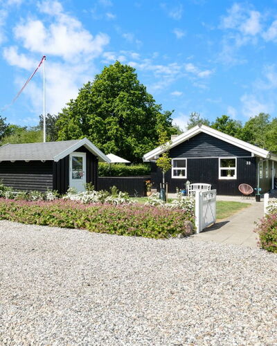 Merrit - 280M from the Sea