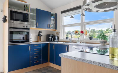 Moa - 350M from the Sea