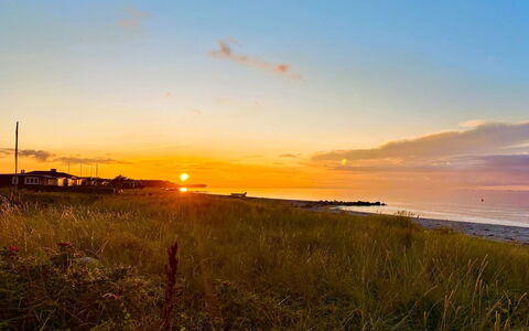 Nedelko - 20M from the Sea: Sky, Horizon, Afterglow, Sunset, Dusk, Orange, Yellow, Sunrise, Ecoregion, Cloud