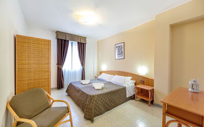 Accommodation:&nbsp;Bilo 4