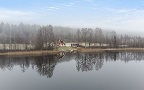 Joutsenranta: Wood, Cottage, Wood Stain, Hardwood, Log Cabin, Plank, Ceiling, Natural Material, Lumber, Garden Buildings