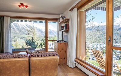 Accommodation:&nbsp;Chesa la Drosa Mo 16.2