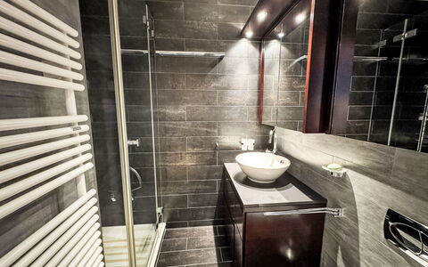 Zermatt 310: Plumbing Fixture, Flooring, Bathroom, Floor, Interior Design, Sink, Plumbing, Tap, Tile, Bathroom Sink