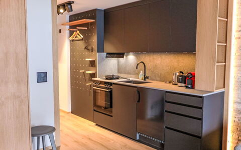 Zermatt 310: Furniture, Interior Design, Kitchen, Flooring, Countertop, Wood, Kitchen Appliance, Floor, Cabinetry, Room