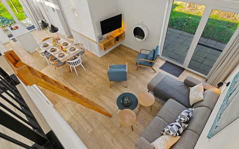 Seelykke (304): Wood, Flooring, Interior Design, Floor, Room, Ceiling, Wood Flooring, Apartment, Living Room, Wood Stain