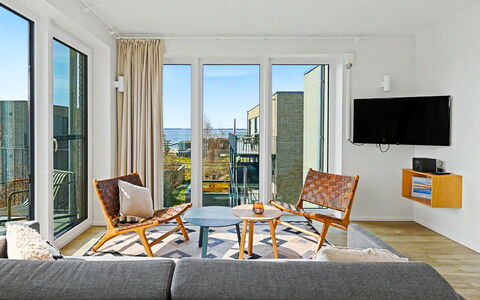 Penthouse Dümmerblick (619): Apartment, Furniture, Chair, Wood Flooring, Balcony, Hardwood, Kitchen & Dining Room Table, Wood Stain, Eco Hotel, Houseplant