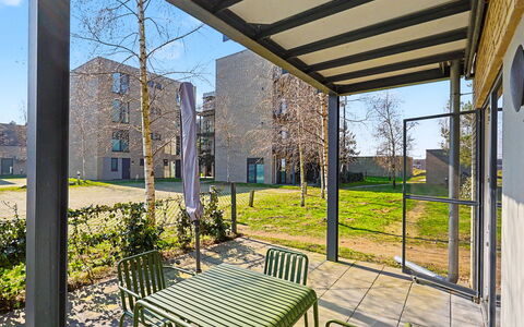 Seemomente (615): Urban Design, Apartment, Garden, Shade, Yard, Condominium, Outdoor Furniture, Courtyard, Landscaping, Balcony