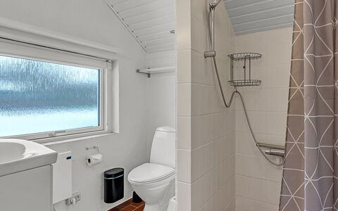 Hielm - 490M from the Sea: Plumbing Fixture, Bathroom, Flooring, Floor, Ceiling, Interior Design, Toilet, Plumbing, Sink, Tap