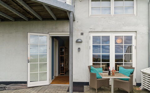 Rafn - 400M from the Sea: Architecture, Roof, Home, Composite Material, Daylighting, Siding, Driveway