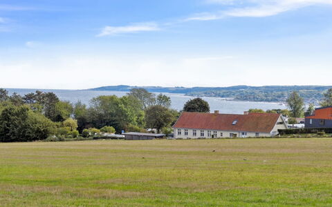 Rafn - 400M from the Sea: Architecture, Roof, Home, Composite Material, Daylighting, Siding, Driveway