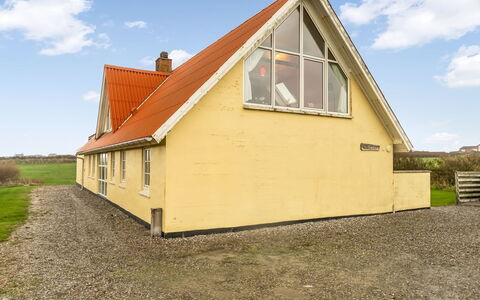 Siljana - 200M from the Sea: Furniture, Wood, Interior Design, Flooring, Floor, Chair, Room, Ceiling, Living Room, Apartment