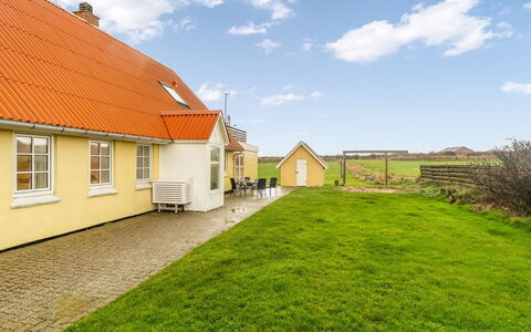 Siljana - 200M from the Sea: Furniture, Wood, Interior Design, Flooring, Floor, Chair, Room, Ceiling, Living Room, Apartment