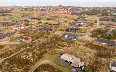 Elba - 500M from the Sea: Roof, House, Home, Cottage, Door, Siding, Deck, Porch, Plank, Hardwood