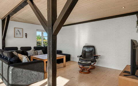 Pauna - 2.5Km from the Sea: Furniture, Wood, Interior Design, Flooring, Floor, Chair, Room, Ceiling, Living Room, Apartment
