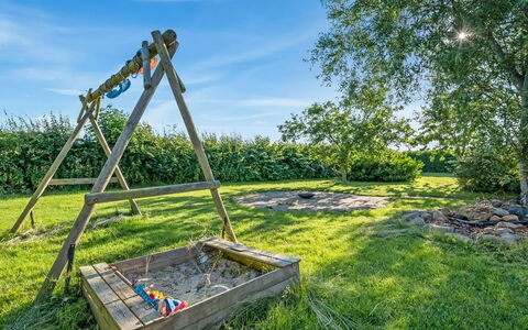 Pauna - 2.5Km from the Sea: Land Lot, Outdoor Play Equipment, Garden, Meadow, Lawn, Landscaping, Park, Playground, Backyard, Playground Slide